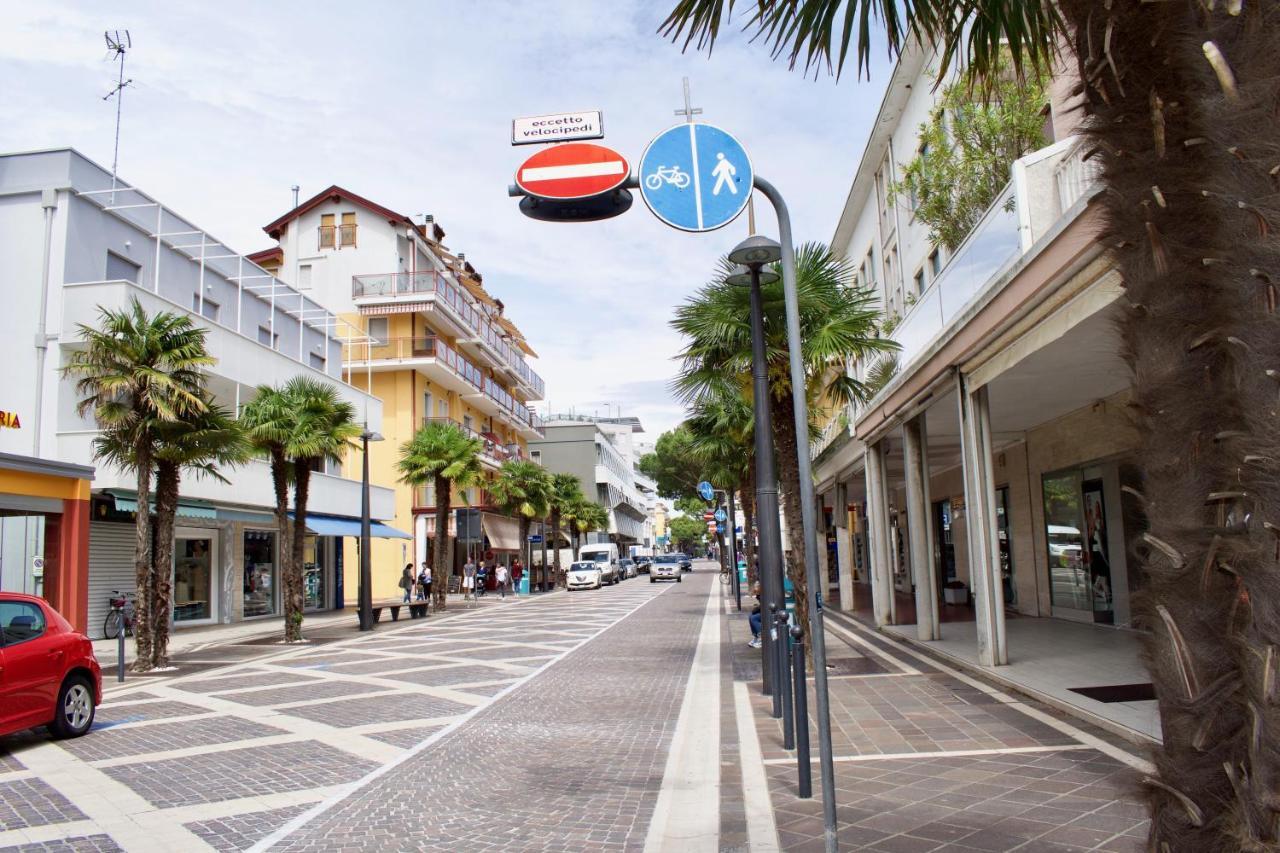 Appartamento Soyus 10 Lido di Jesolo Dış mekan fotoğraf